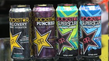 Novinky z NACS Show rockstar-super-sours-sour-apple-bubbleberry-recovery-teas