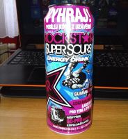 rockstar-vyhraj-supersours-bubbleberry-summerride-can-lago-di-gardes